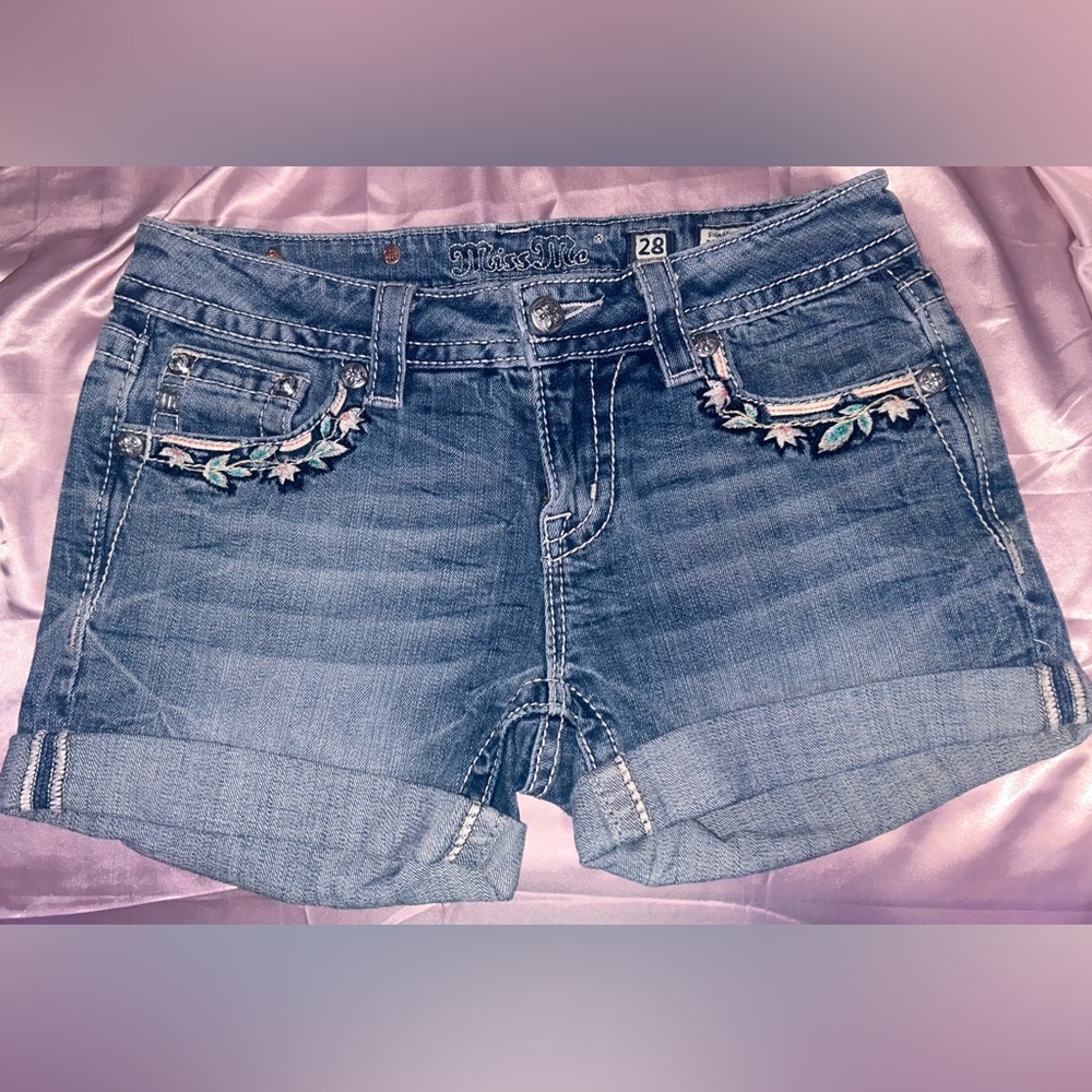 Miss Me Jean Shorts (vintage)
